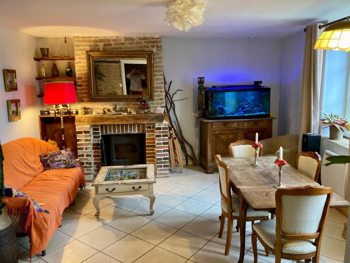 L Annonce N Est Pas D Actualite Ne Pas Prendre De Reservation Villa Saint-Fargeau  Exterior foto